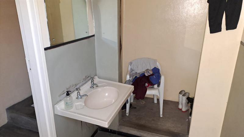 Commercial Property for Sale in Sidwell Eastern Cape